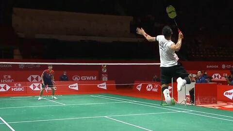 赛首轮的悬 赛首轮的悬